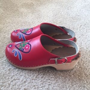 Hanna Anderson Handcrafted Red Clogs